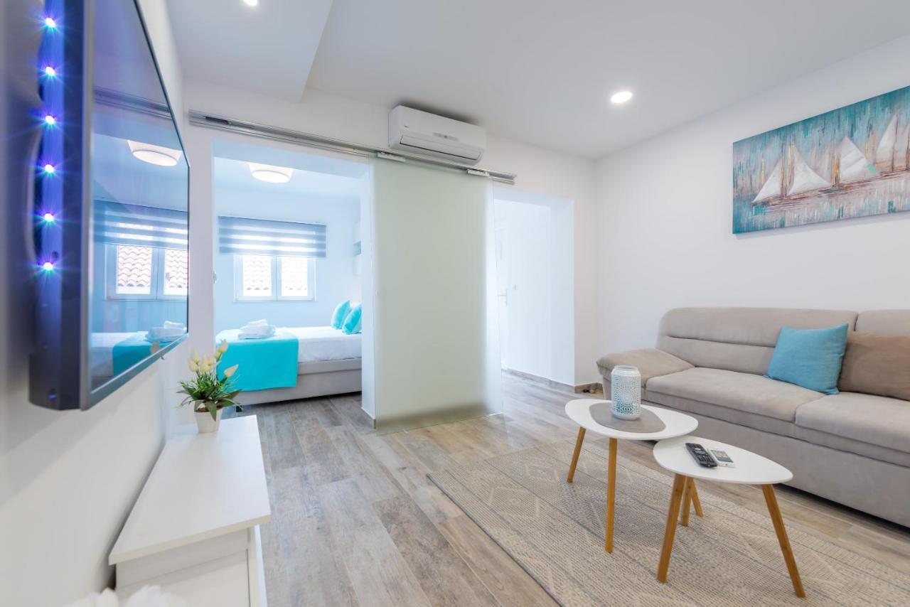 Tophill Deluxe دوبروفينك المظهر الخارجي الصورة